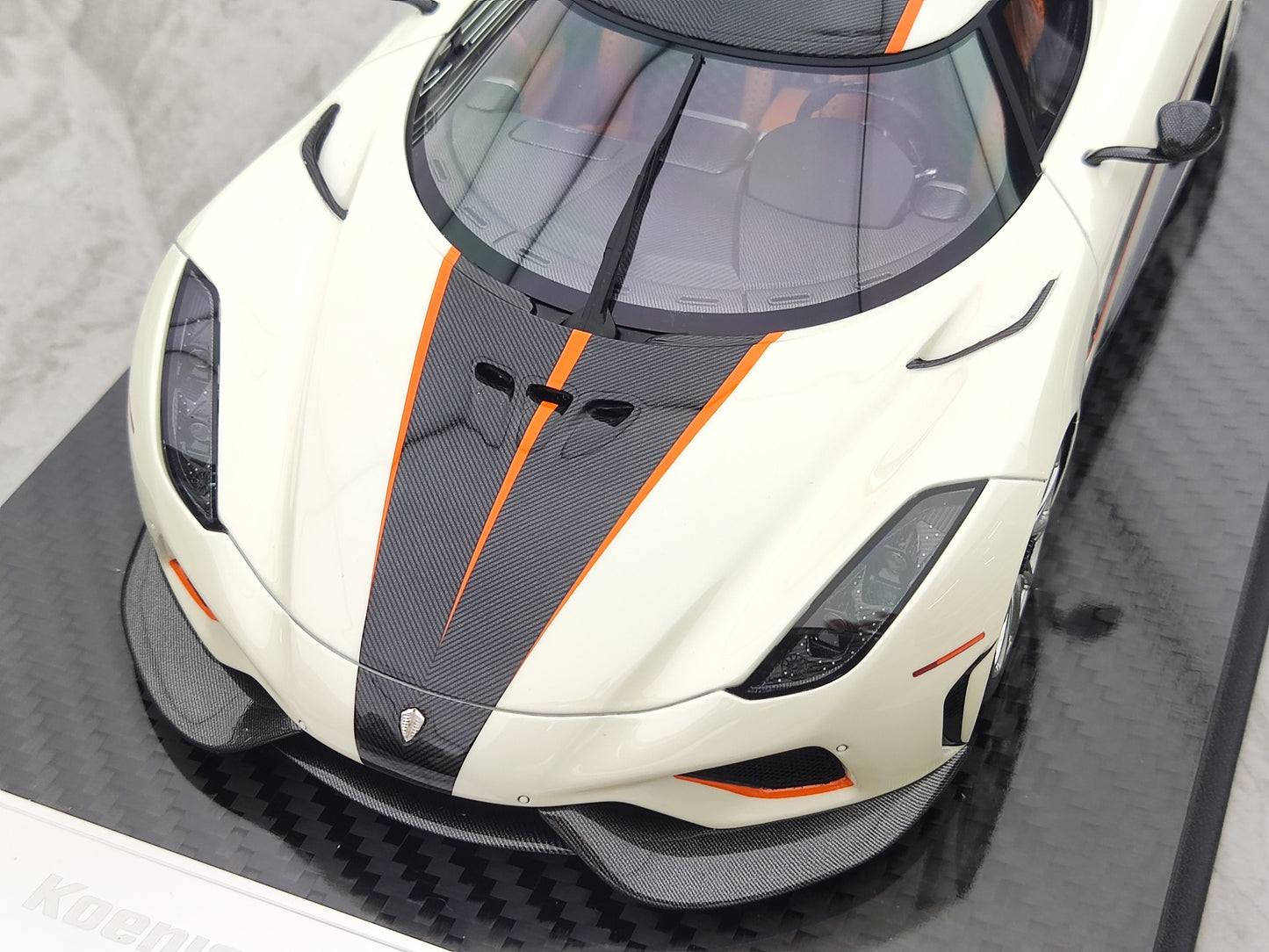 FRONTIART 1/18 Koenigsegg REGERA Crystal White FA094