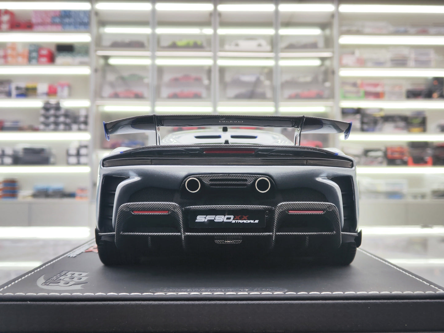 BBR 1/18 Ferrari SF90 XX Stradale Titanium Gray Simulated Car Model P18237N