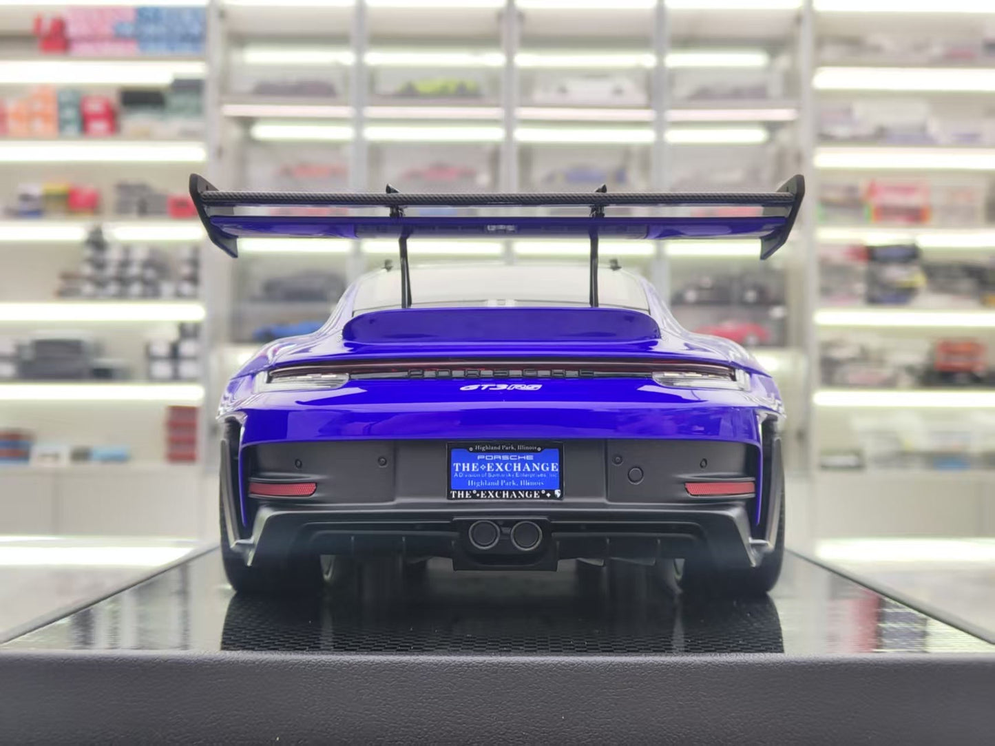 TIMOTHY&PIERRE 1/18 Porsche 992 GT3RS Blue Simulated Car Model TP179