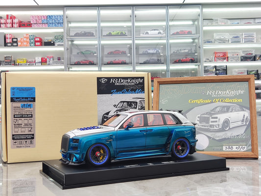 Dreamwalkers 1/18 Rolls-Royce RR.Darknight D900 Glossy Silver and Blue Limited Edition Collectible Model Car R-D900-02