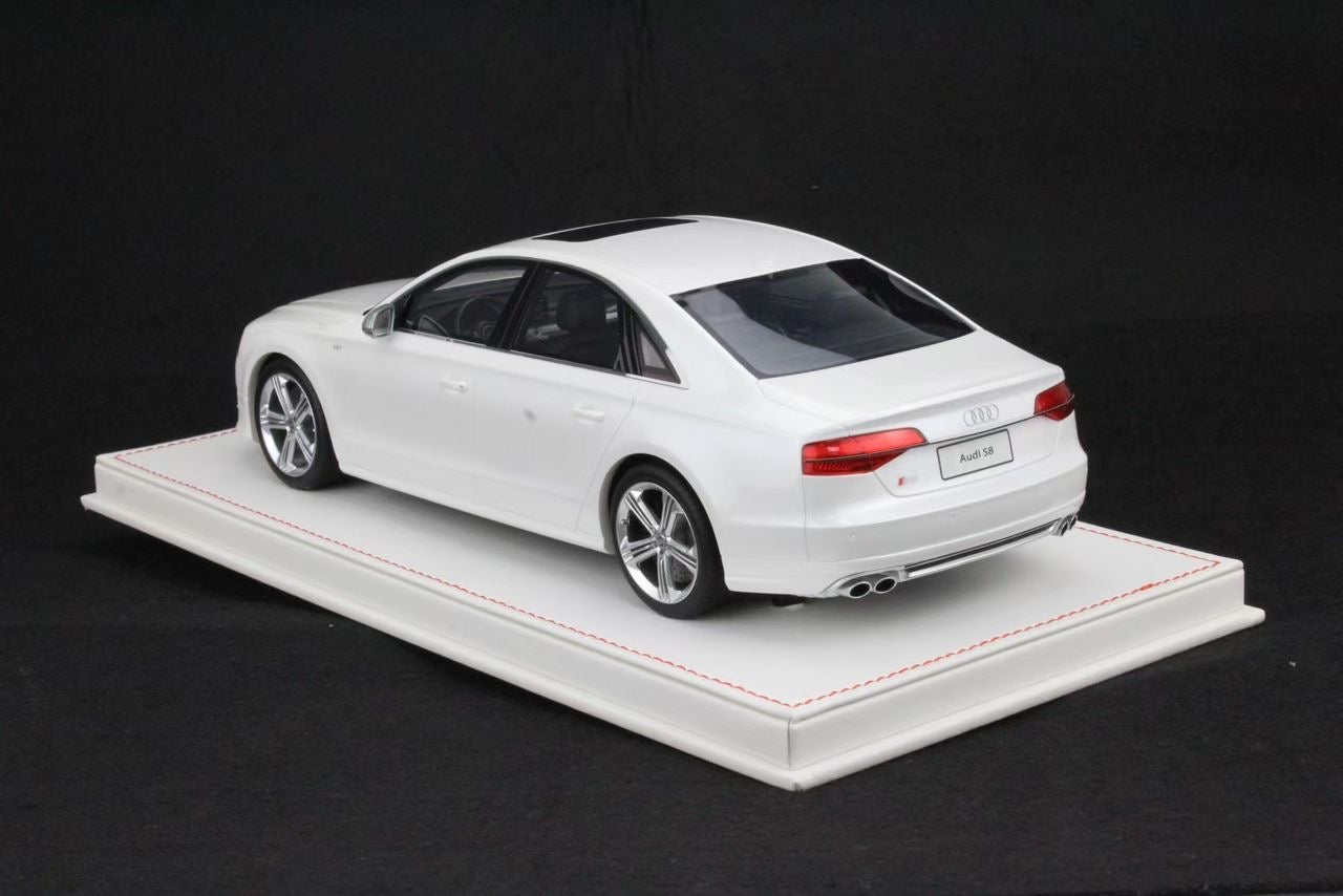VAV 1/18 Audi S8 2014 Model Car Model