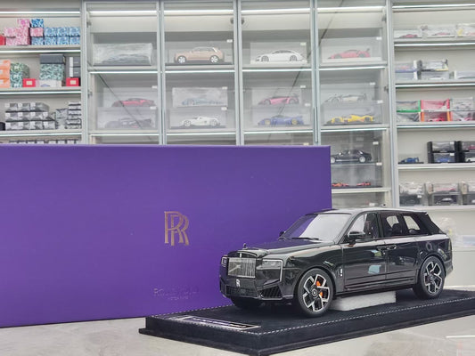 HH Model 1/18 Rolls-Royce Cullinan Series II Diamond Black HH539