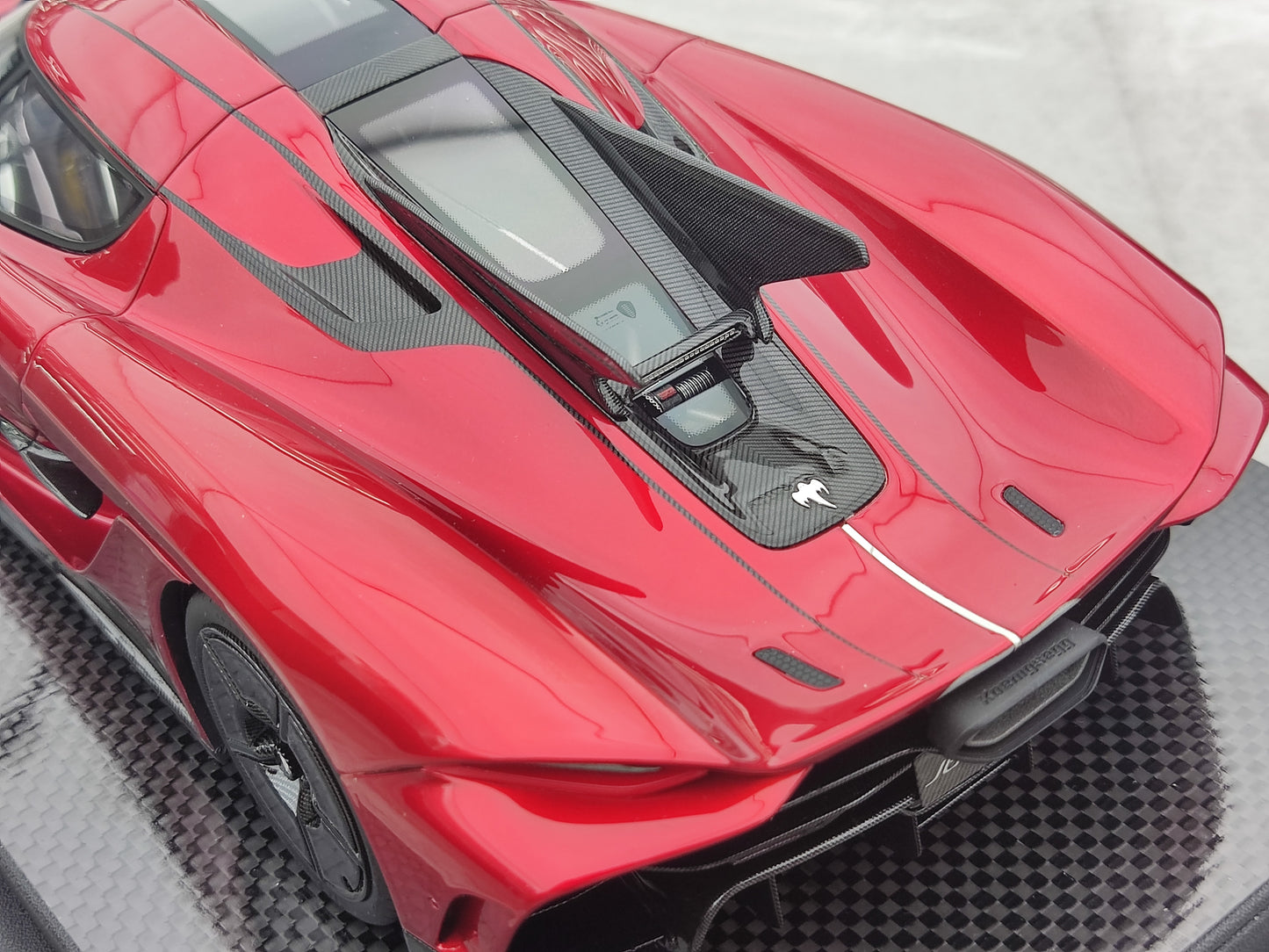 FRONTIART 1/18 Koenigsegg Jesko Absolut Apple Red Limited Edition Collectible Model Car FA160
