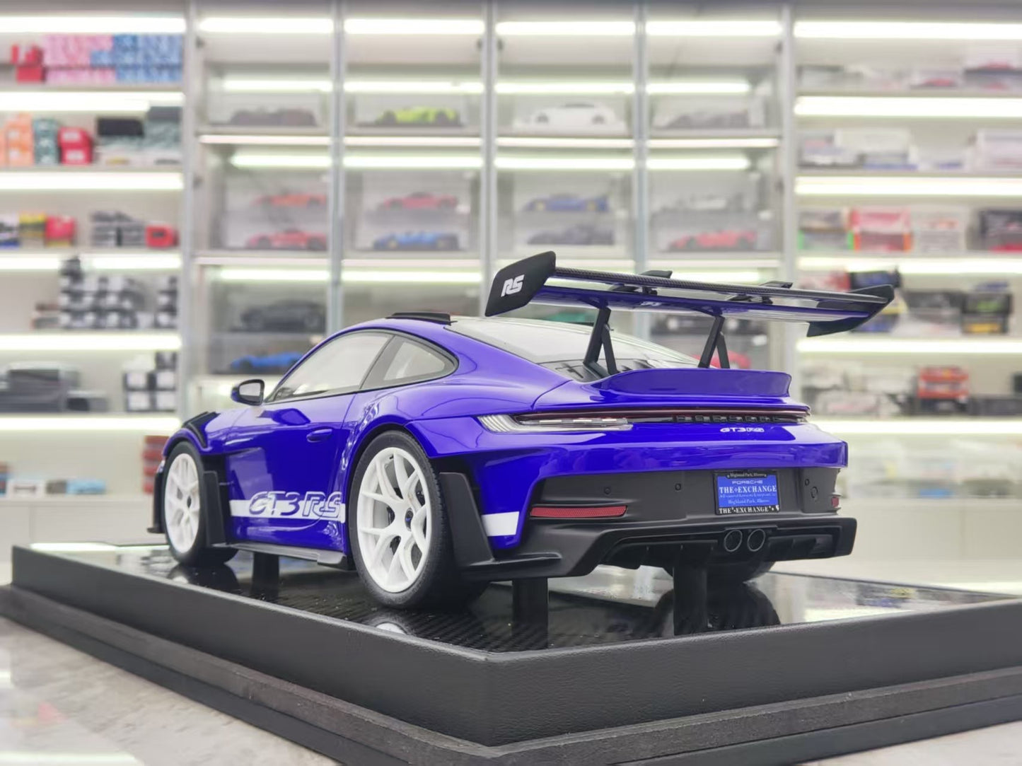 TIMOTHY&PIERRE 1/18 Porsche 992 GT3RS Blue Simulated Car Model TP179