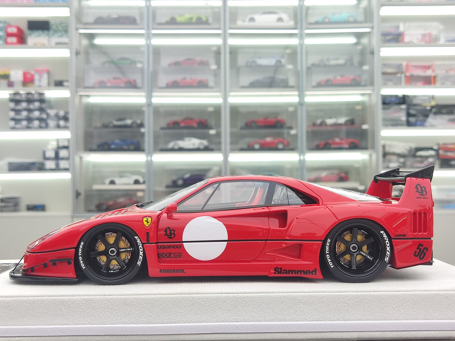 BBA MODEL 1/18 Ferrari F40 Standard Red Simulation Car Model BBA015