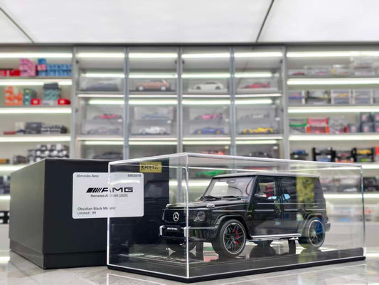 Dino Model 1/18 Mercedes-Benz G63 Black Base EMG001-008B