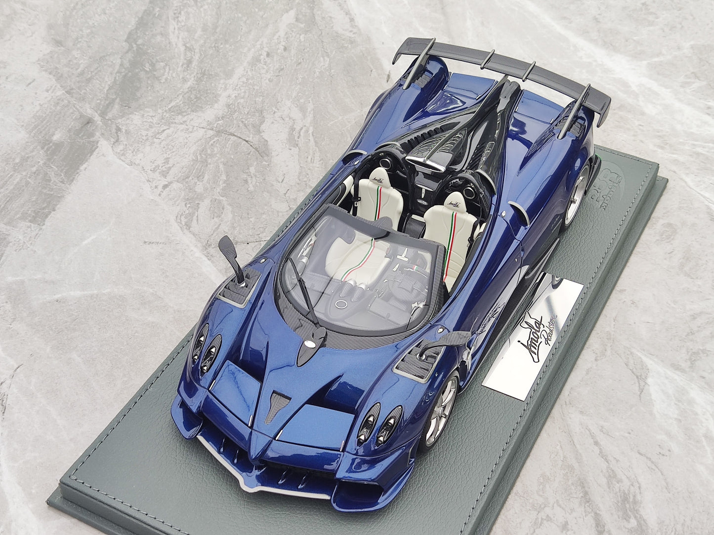 BBR 1/18 Pagani Imola ROADSTER Light Blue P18250B