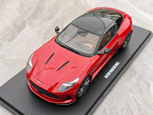 GT Spirit 1/18 ASTON MARTIN DB12 HYPER RED GT936
