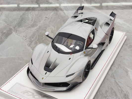 CE 1/18 Ferrari FXXK Iridescent Silver Model Car JS-CE010