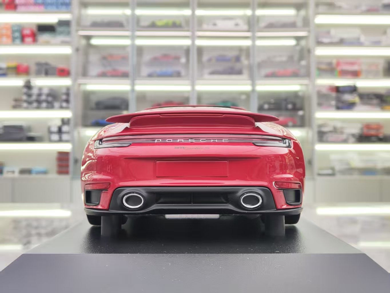 MINICHAMPS 1/18 Porsche 911 turbo convertible alloy car model 155069084