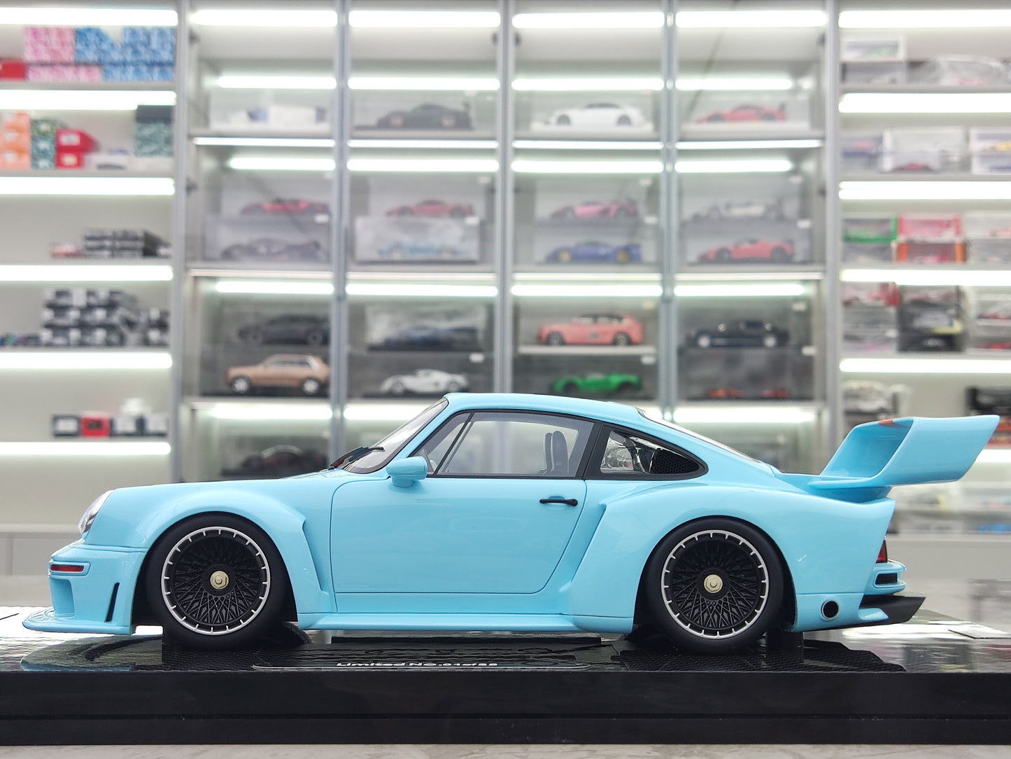 MCM 1/18 Porsche Singer DLS Turbo Carbon Base with Bay Wing and High Rear Wing MCM012