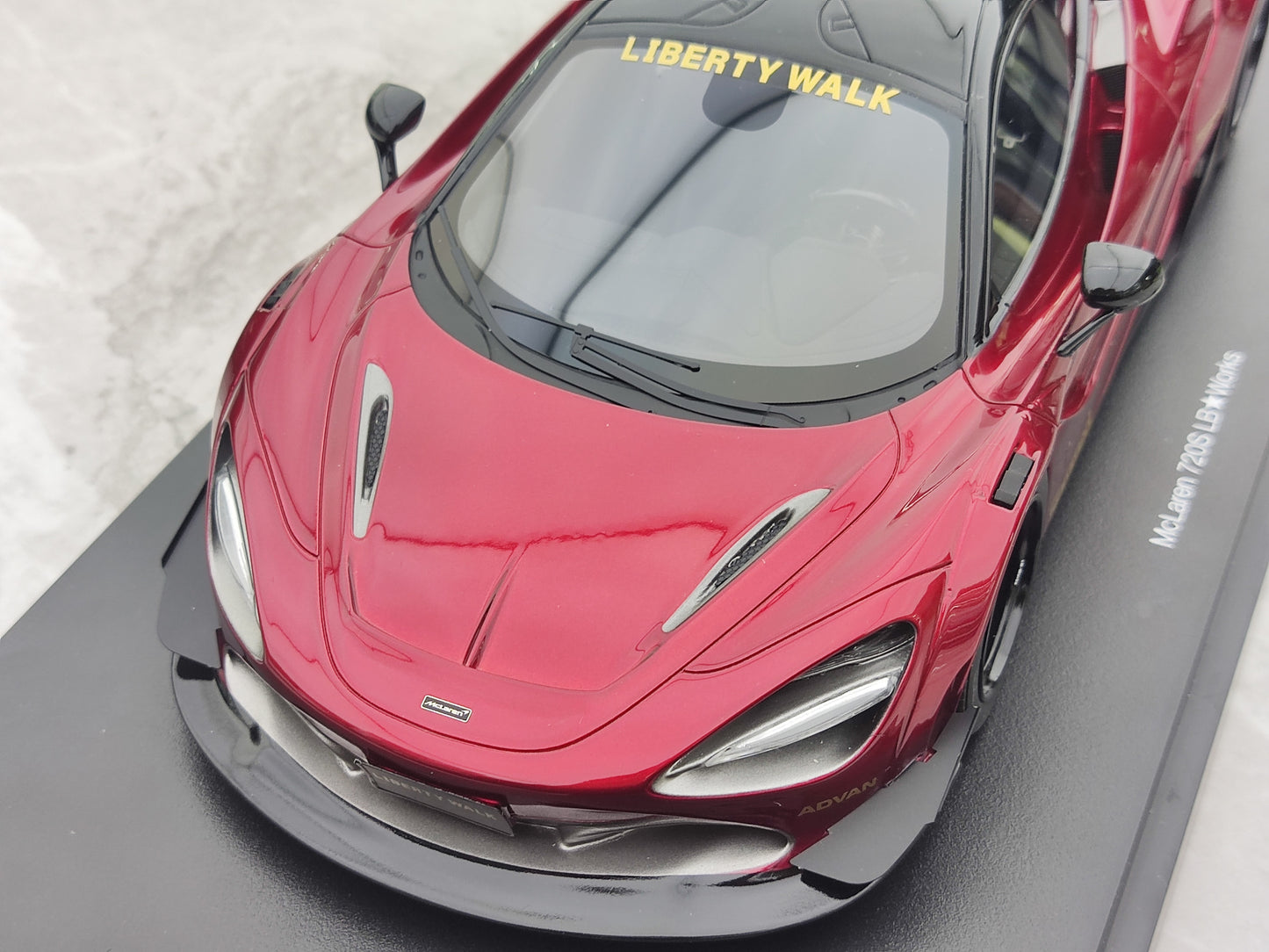 Topspeed 1/18 McLaren 720S LB Works Gem Red TS0599