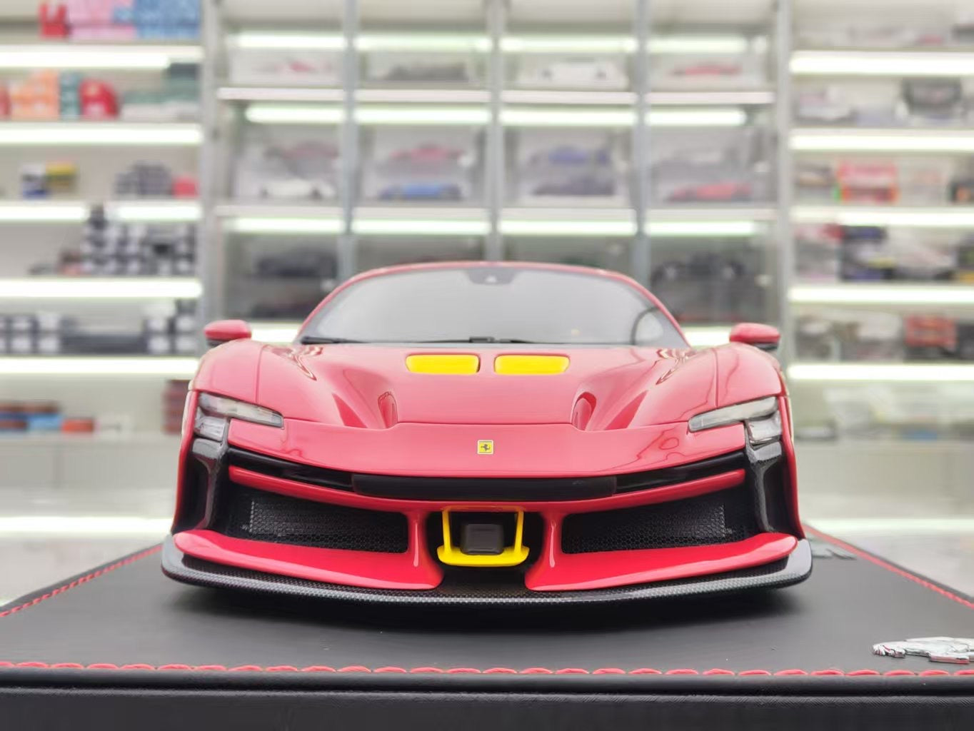BBR 1/18 Ferrari SF90XX Standard Red Limited Edition Car Model P18237RC