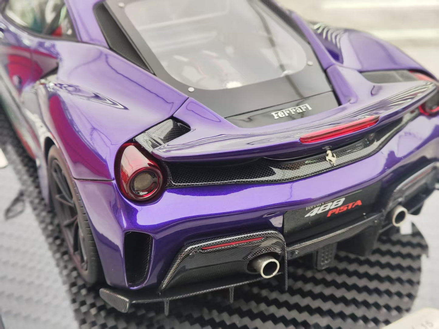 BBR 1/18 Ferrari 488pista Metallic Purple Simulated Car Model P18145VAHCH2