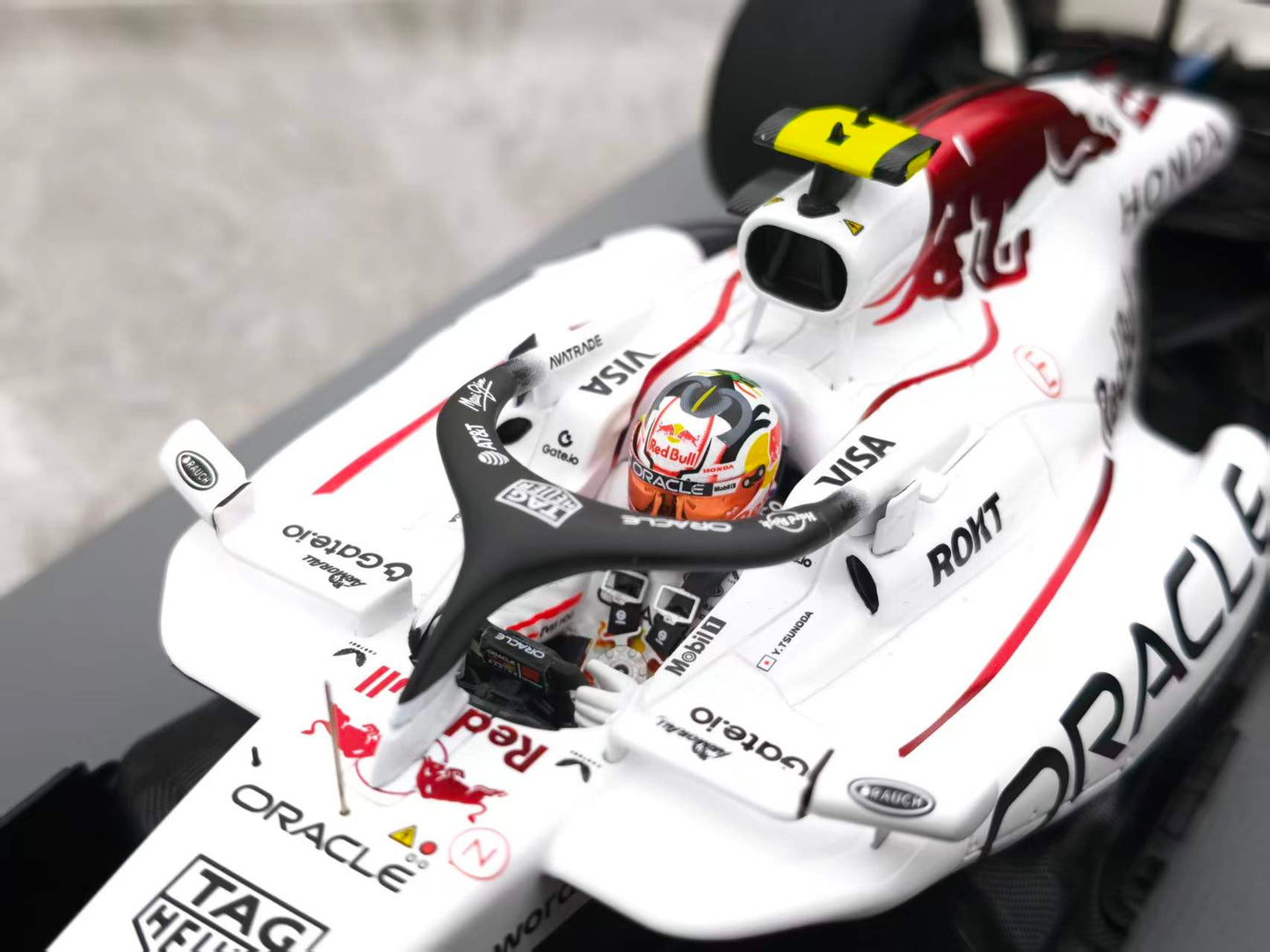 Spark 1/18 Red Bull F1 RB21 2025 Japan Station 22 Koda 18S1005