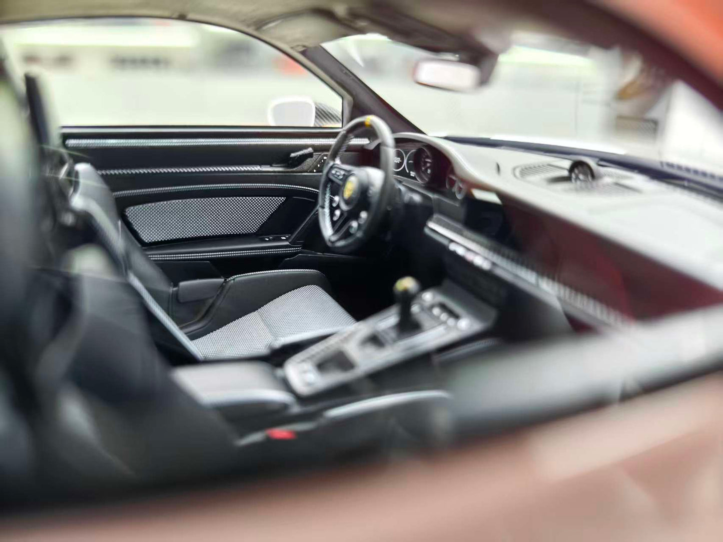 FuelMe 1/18 Porsche 992 GT3R Carrera Blue FM18010LM-02