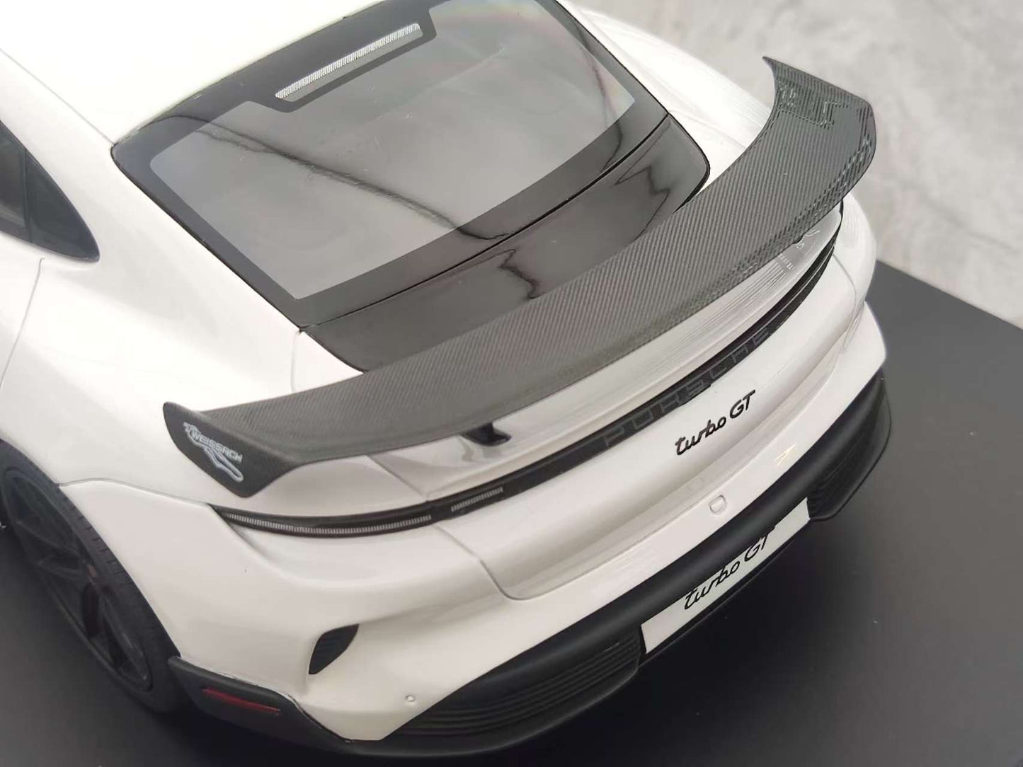 MINICHAMPS 1/18 Porsche TAYCAN TURBO GT - 2024 White Alloy Car Model 117069404