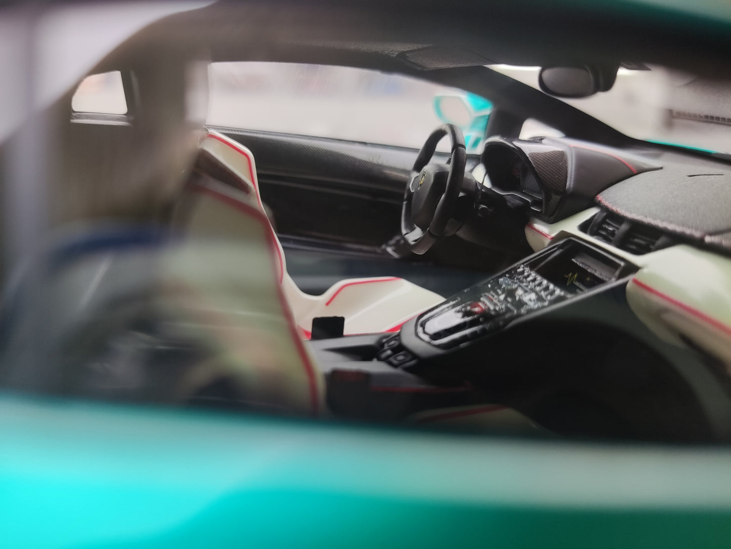 CE 1/18 Lamborghini SVJ Fluorescent Limited Edition Car Model