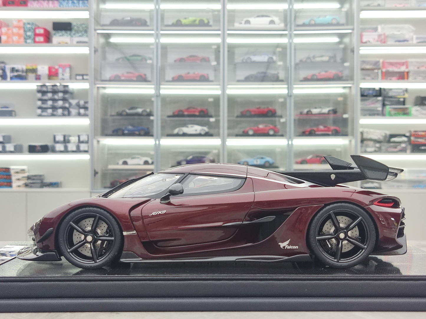 FRONTIART 1/18 Koenigsegg Jesko 7272 Red Carbon Resin Model Car FA162