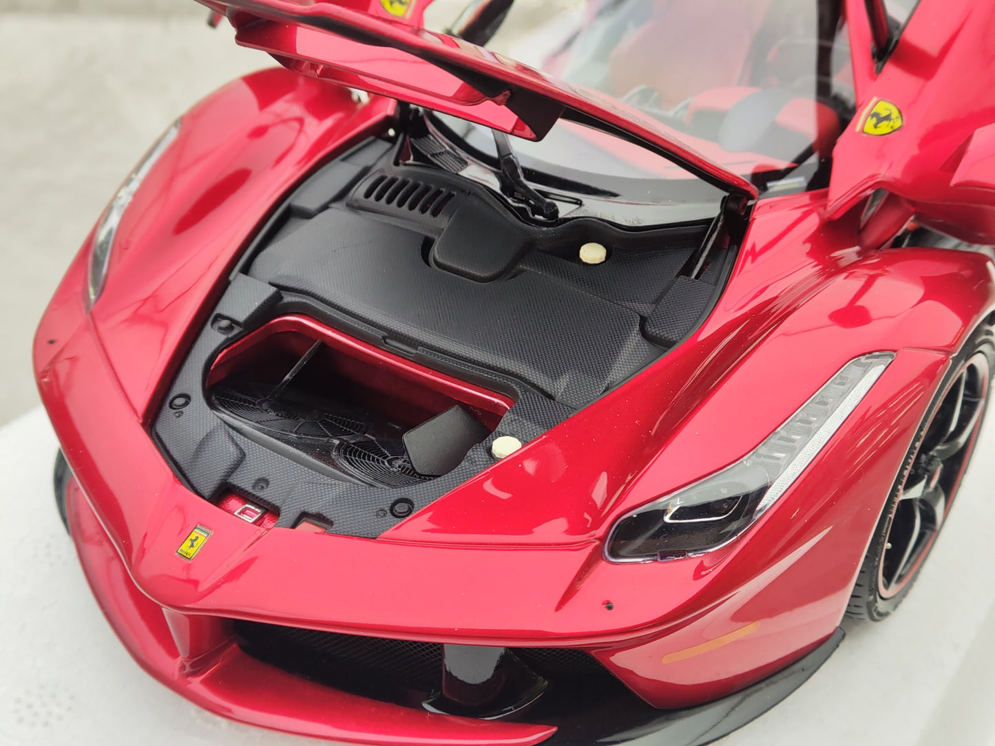 BBR 1/18 Ferrari LaFerrari Hamilton Foam Edition Alloy Car Model BBR1822H8