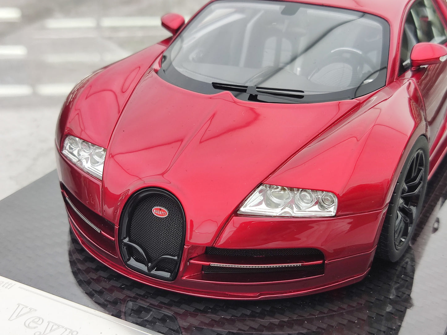 UU 1/18 Bugatti Veyron Electroplated Red Resin Car Model JS-UU003