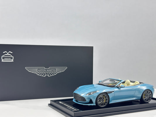Xiaoguang Model & MotorHelix 1/18 Aston Martin DB12 Volante Descapotable – Azul Caribe (MH384)