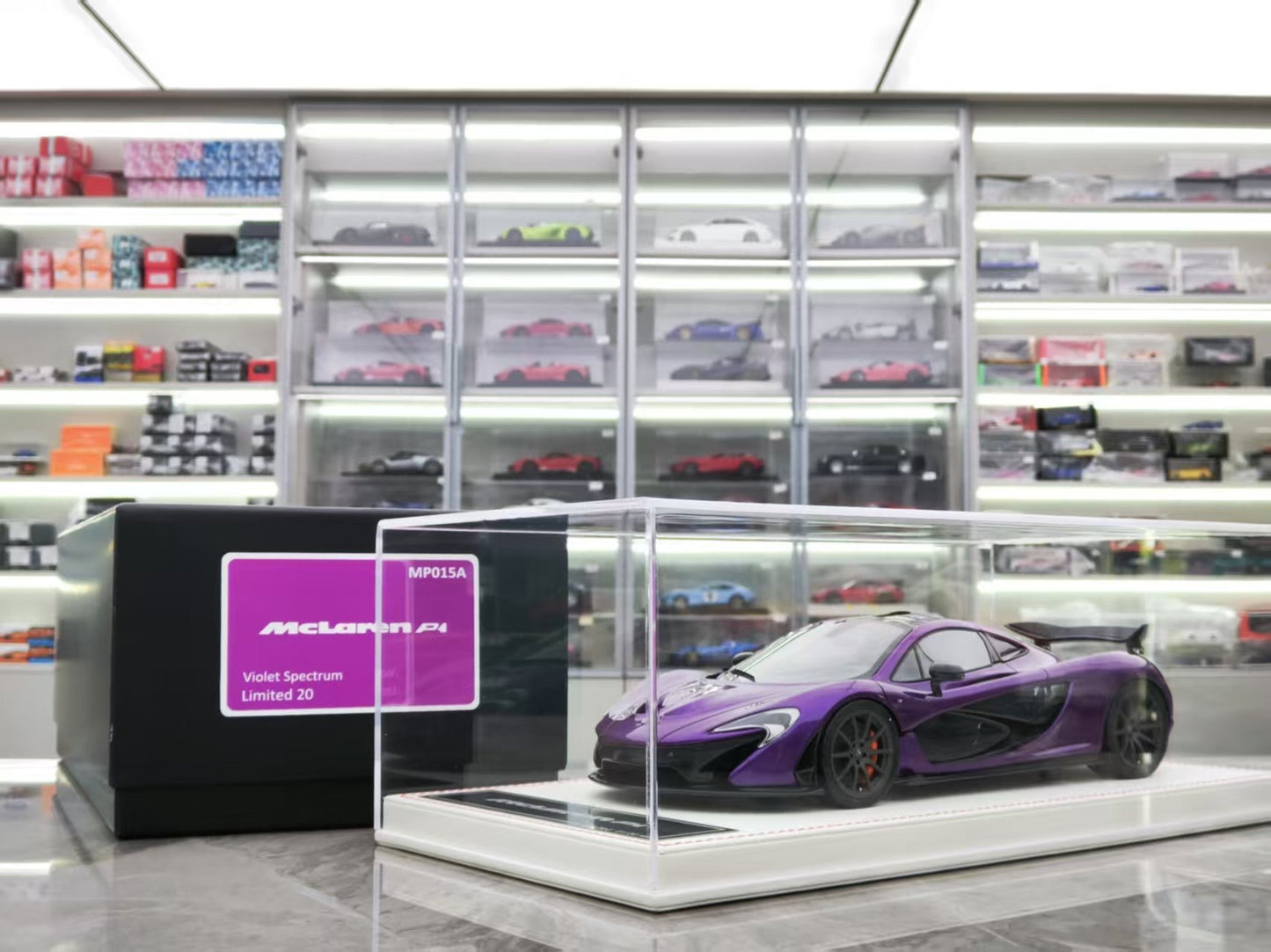 DM 1/18 McLaren P1 Limited Edition Car Model