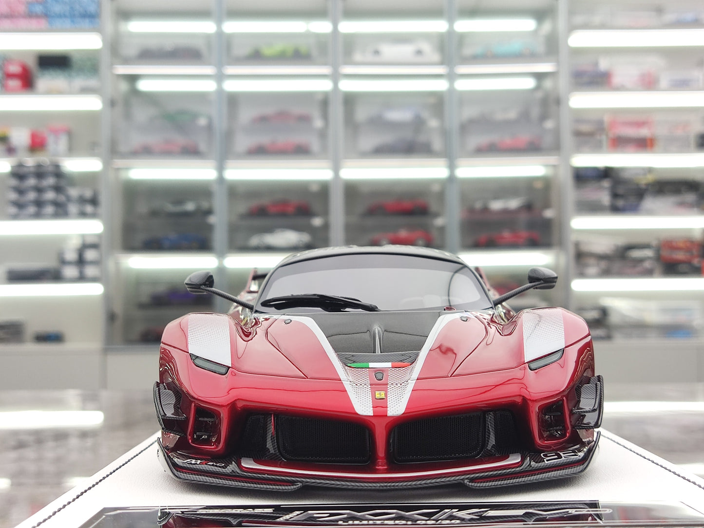 PR 1/18 Ferrari FXXK EVO Metallic Red Limited Edition Car Model PR-001