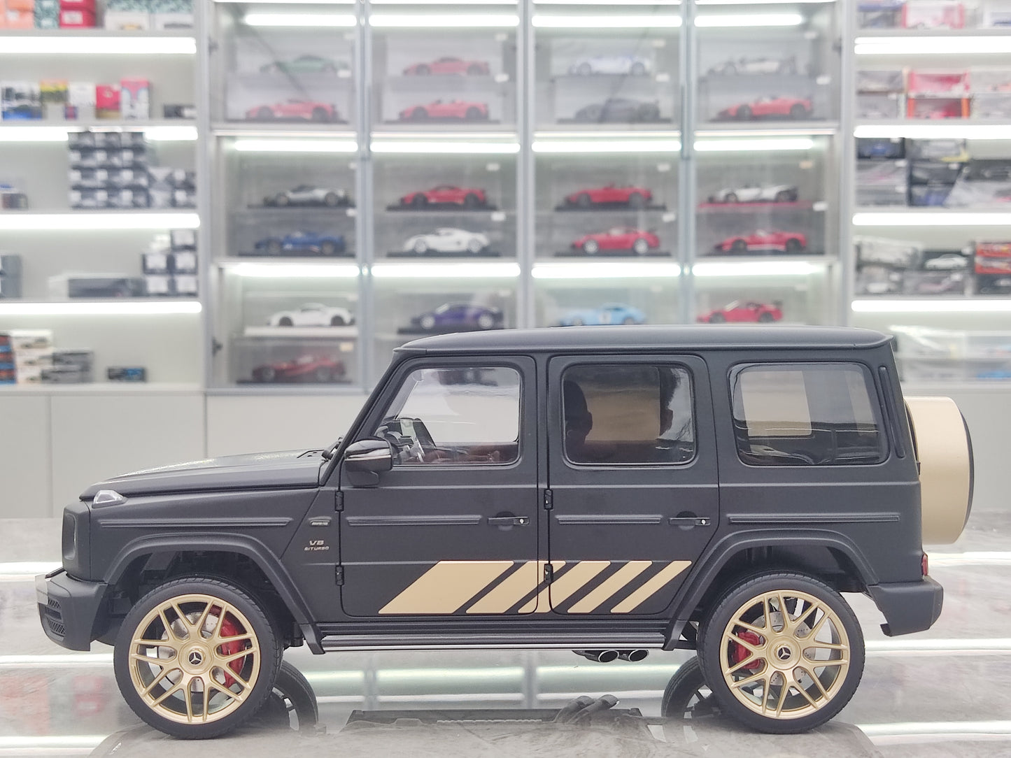 Almost Real 1/18 Mercedes-AMG G 63 Grand Edition Jia Chen Limited Collection Black Diecast Model Car 820805