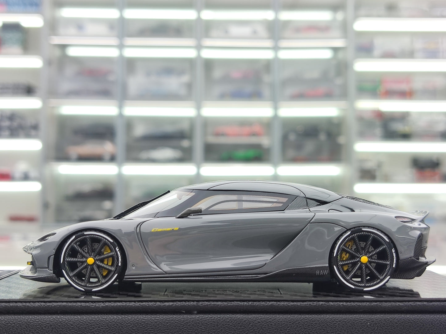 FRONTIART 1/43 Koenigsegg GEMERA Grey FA038