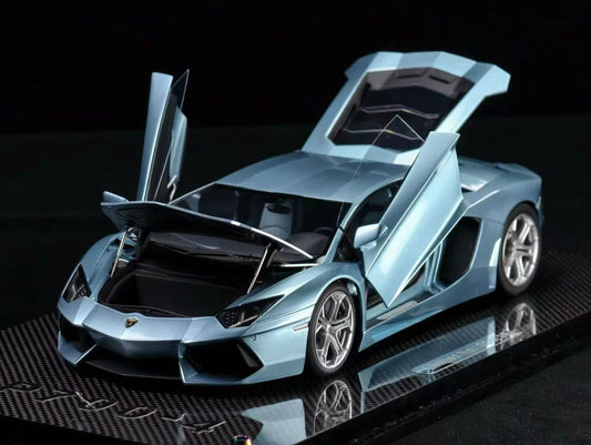 MCM 1/18 Lamborghini LP700 Resin Fully Opening Car Model