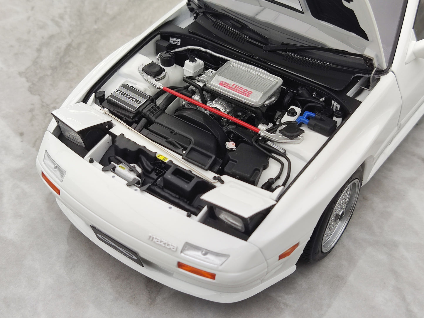 TopArt Collection 1/18 Mazda RX7 FC3S 1989 White Silver Wheels TA007