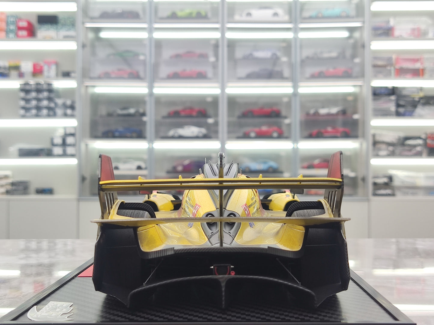 BBR 1/18 Ferrari 499P Le Mans 2024 #83 Yellow Limited Edition Car Model Ornament P18252Cdirty