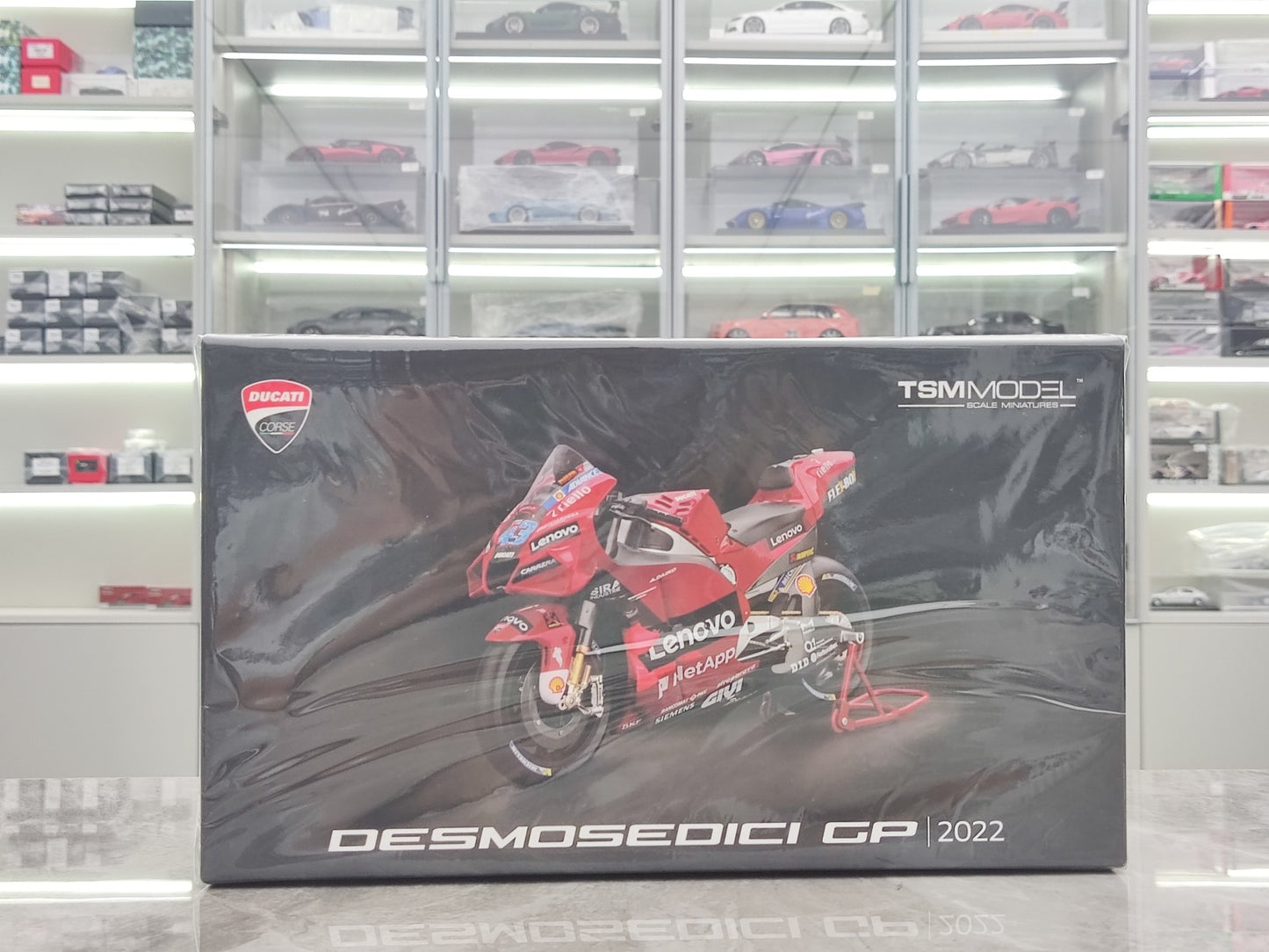 TSM MODEL 1/12 Ducati Desmosedici GP22 #43 2022 Presentation Red Livery TSMMC0017