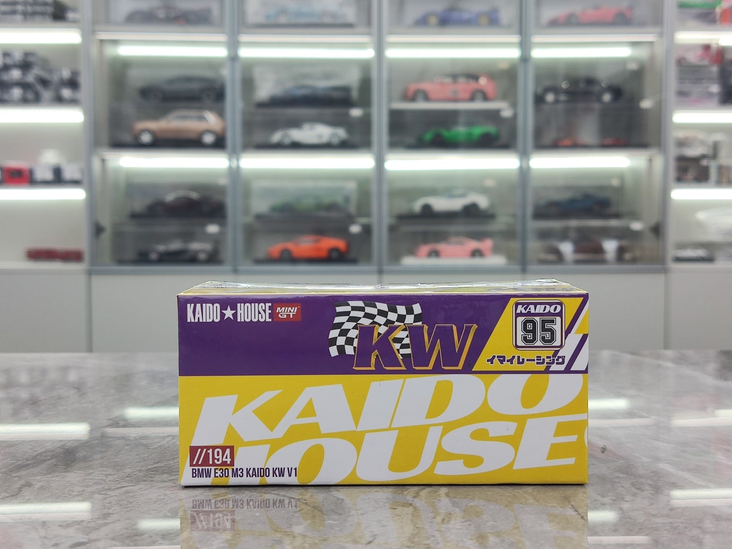 MINIGT 1/64 BMW M3 Kaido KW V1 purple paint KHMG194