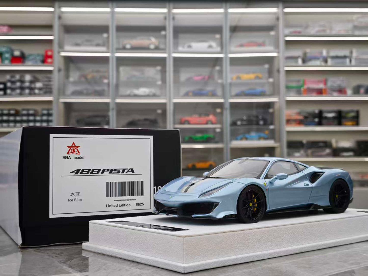 BBA MDOEL 1/18 Ferrari 488PISTA Ice Blue BBA054