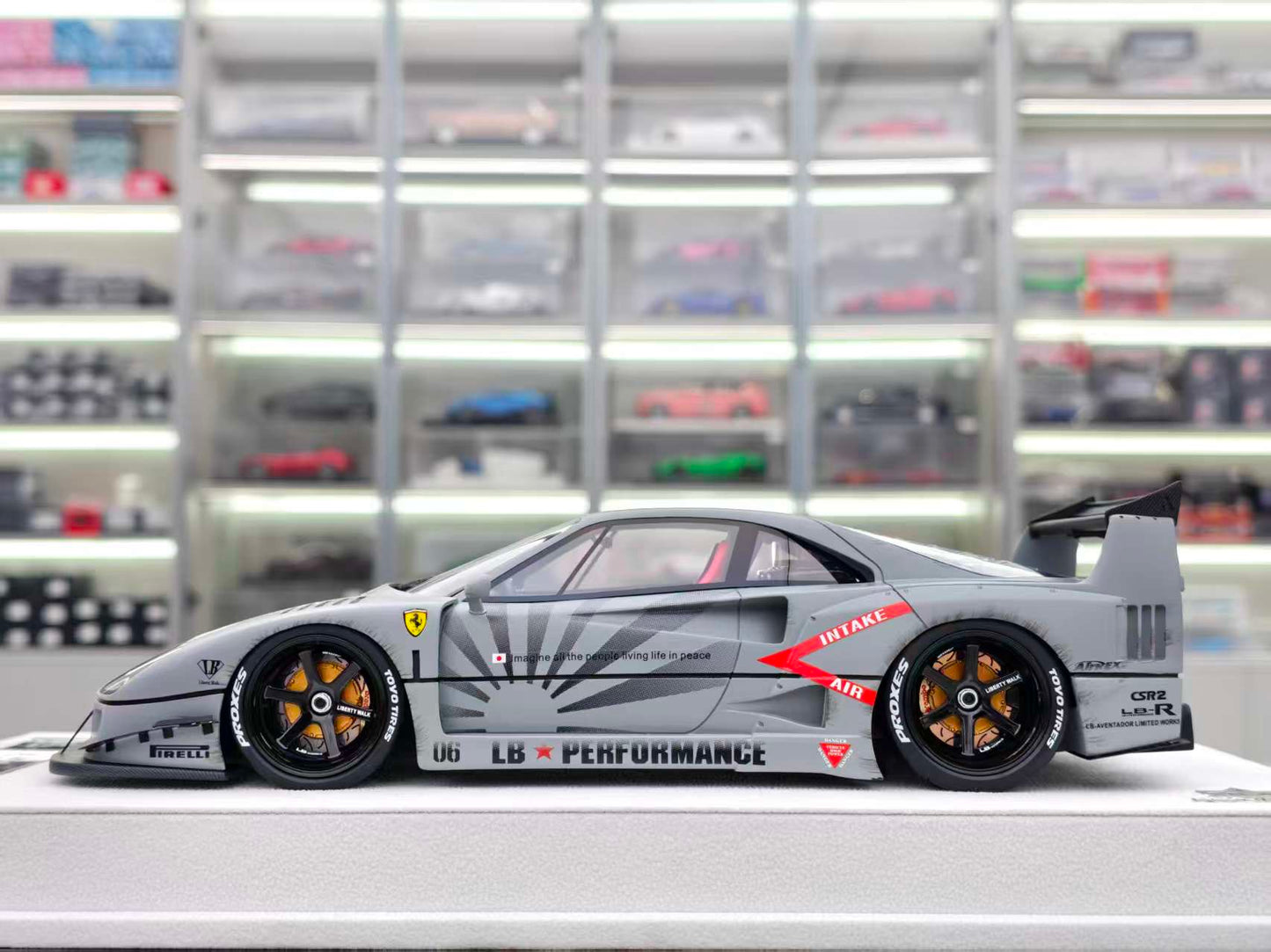 BBA MODEL 1/18 Ferrari F40 Battle Grey BBA030