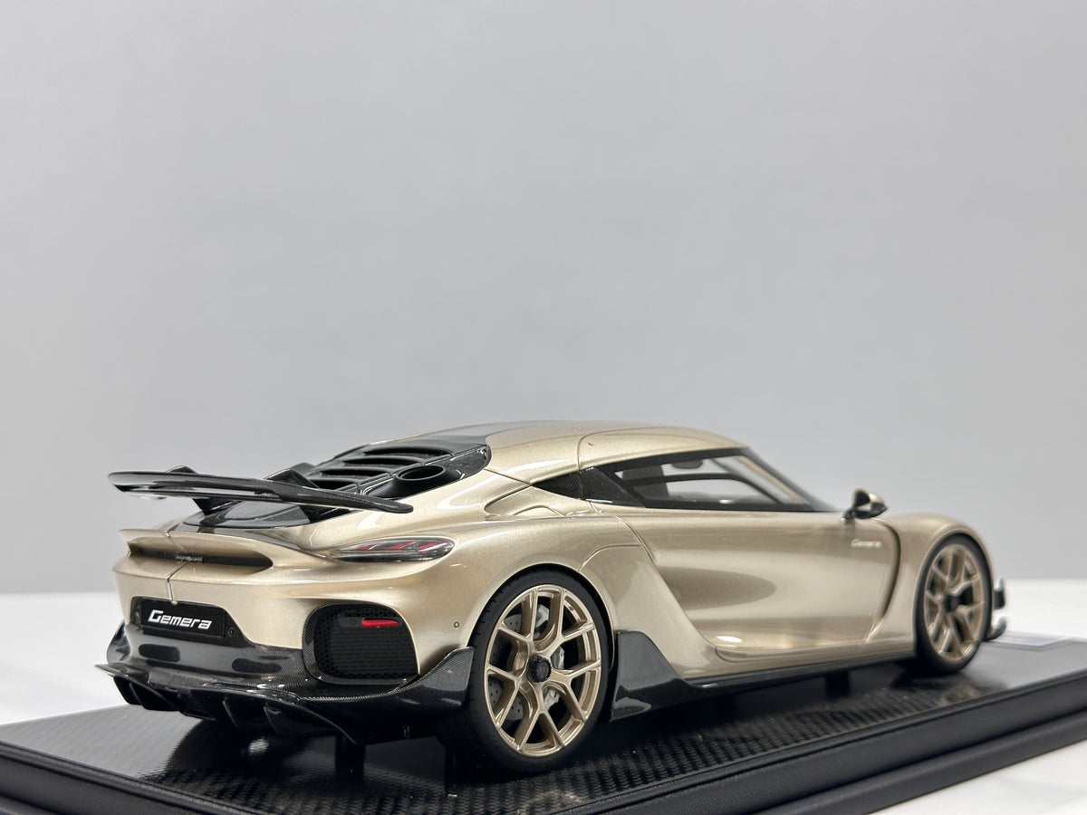 FrontiArt 1/18 Koenigsegg Gemera - Champagne Gold (FA207)