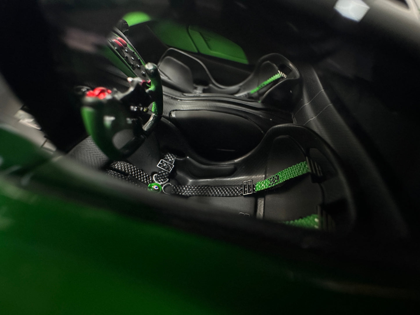 MR 1/18 Bugatti Bolide Viper Green BUG014B