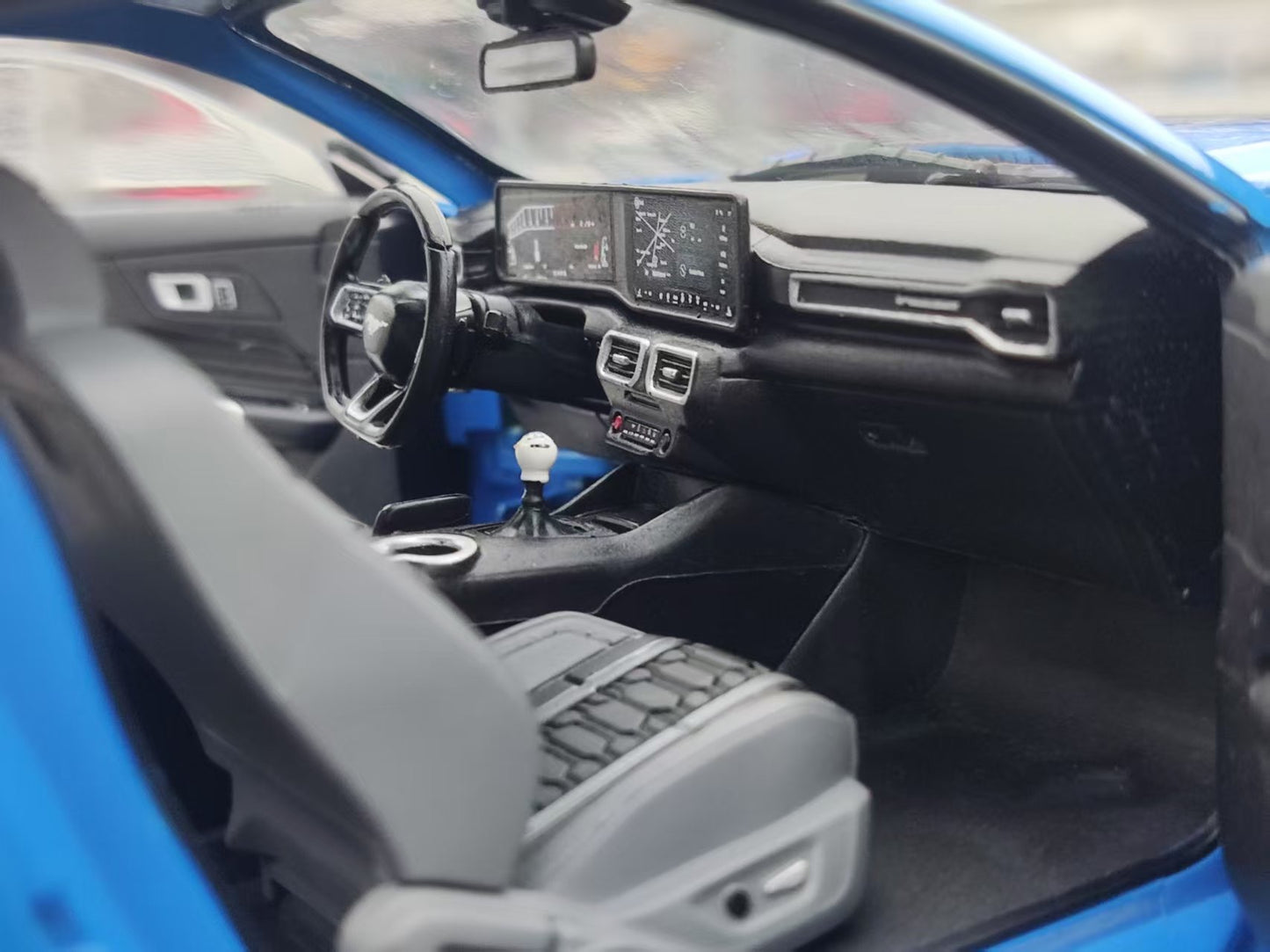 Solido 1/18 Ford Shelby Mustang Super Snake Grabber Metallic Blue S1813802