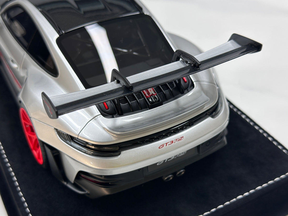 HH Model 1/18 Porsche 992 GT3 RS Silver with Red Wheels HH728