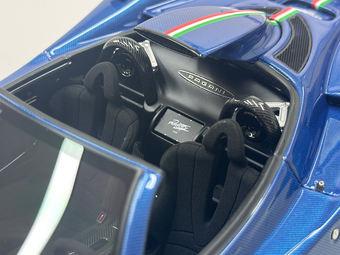HH Model 1/18 Pagani Zonda Cinque Roadster Blue Full Carbon