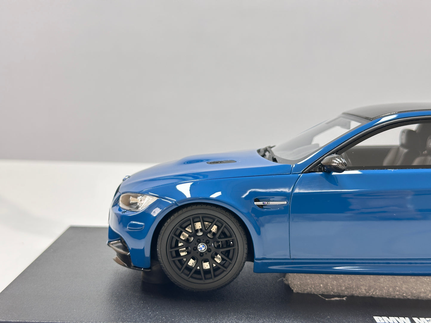 GT Spirit 1/18 BMW M3 E92 Blue GT941