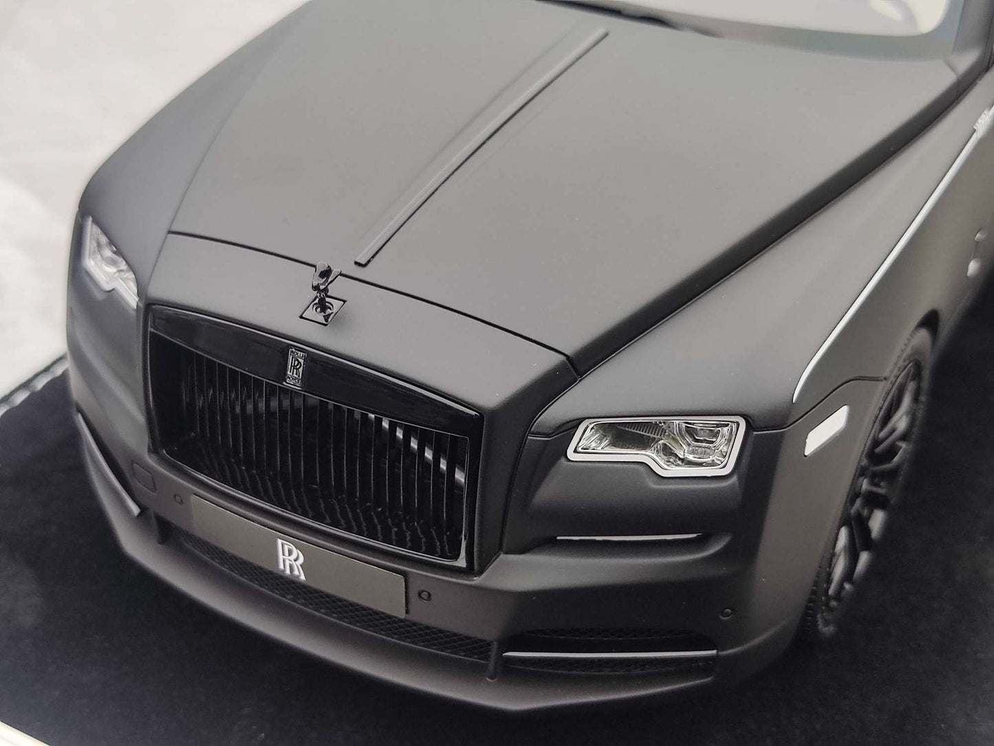 HH Model 1/18 Rolls-Royce Dawn (Matte Black) HH426