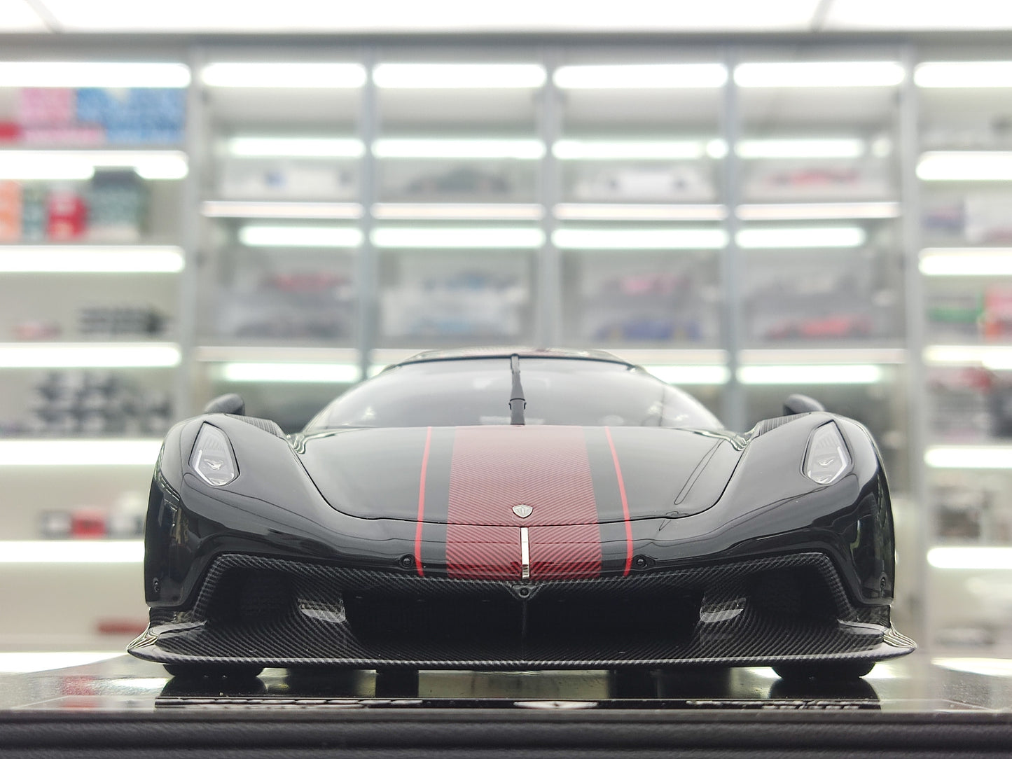 FRONTIART 1/18 Koenigsegg Jesko Absolut 7355 Black FA175