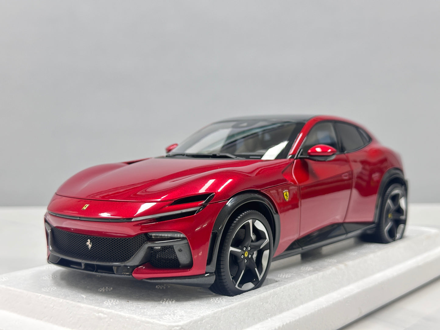 BBR 1/18 Ferrari Purosangue – Rosso Volcan (Volcano Red) – Die-cast, Fully Opening – HE180052B