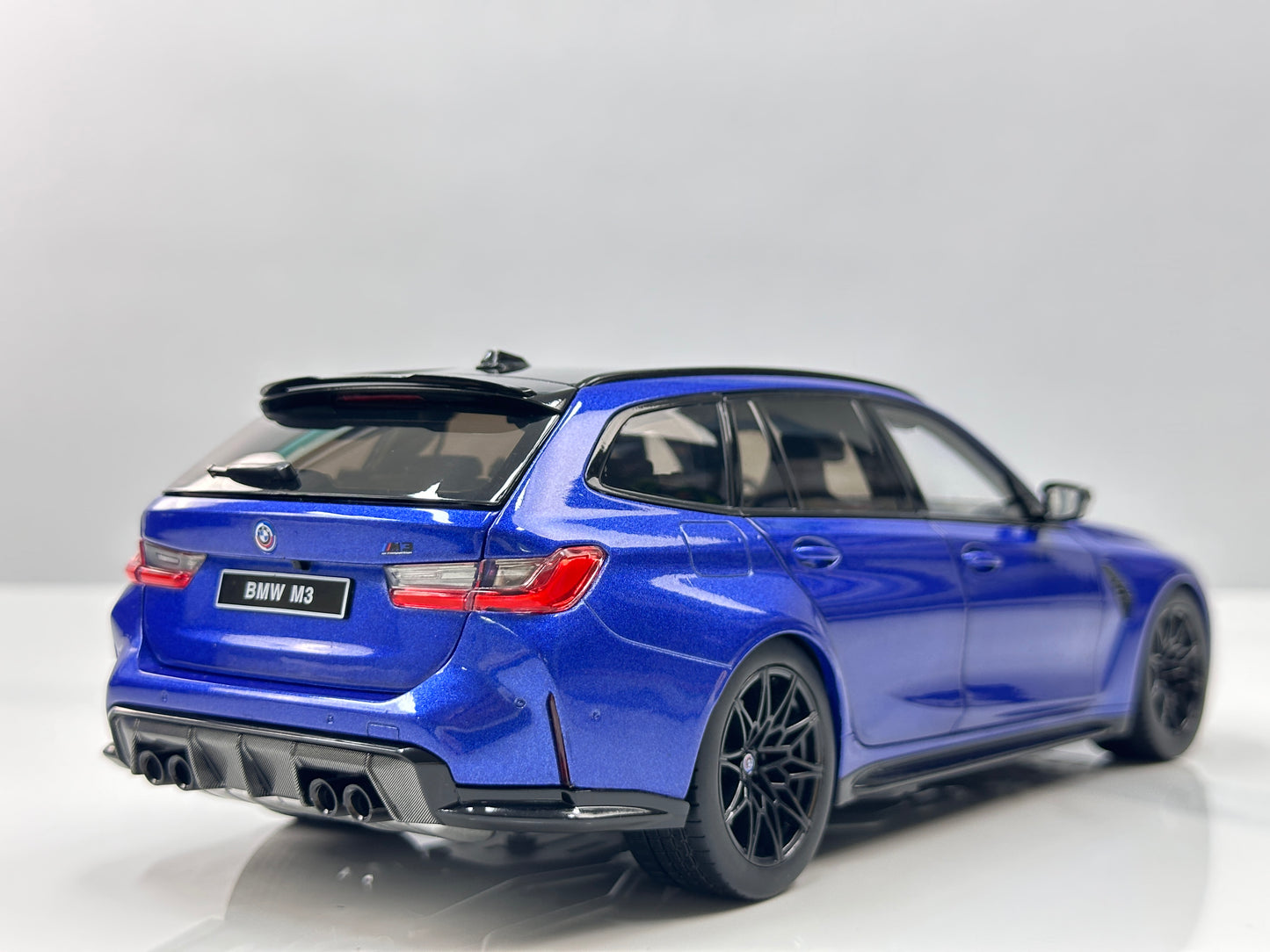 TSM MODEL 1/18 BMW M3 Touring M Portimao Blue TSM181029
