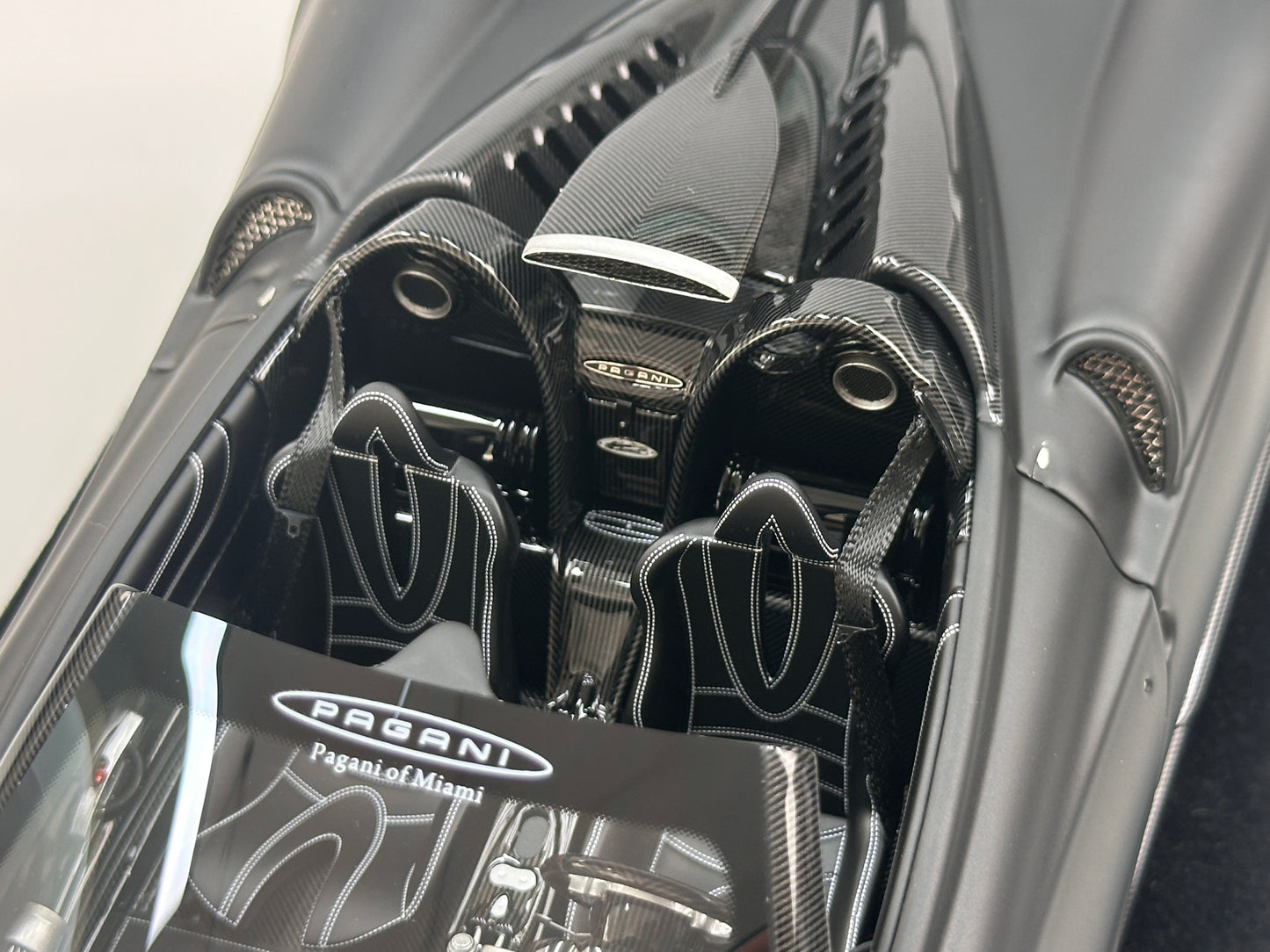 HH Model 1/18 Pagani Huayra Matte Black Carbon HH663