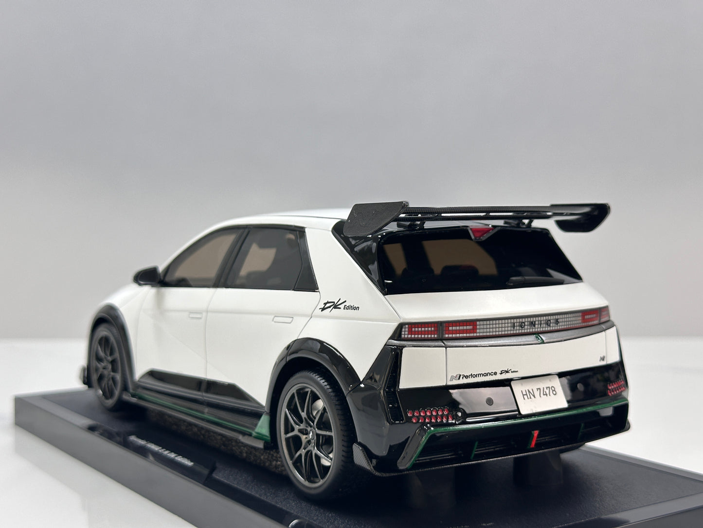 OTTO 1/18 Hyundai IONIQ 5 N DK Edition Atlas Matte White OT1227