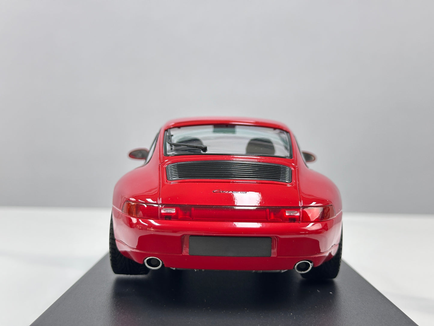 MINICHAMPS 1/18 Porsche 911 (993) 1993 Red 155061102
